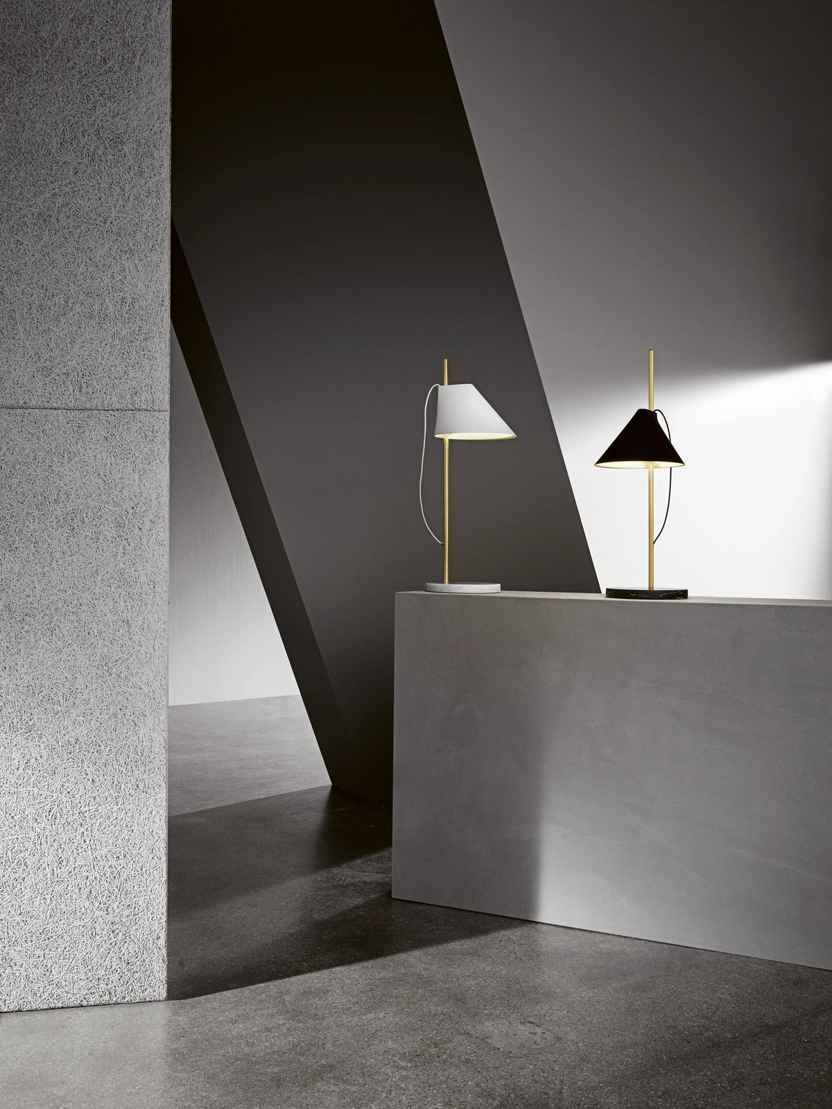 Yuh Table Lamp – Louis Poulsen – view 5