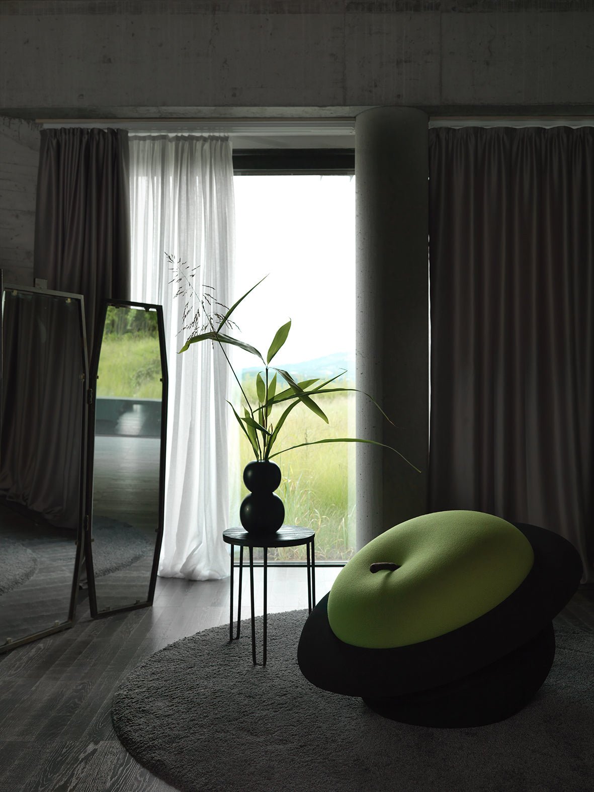 Magritta Armchair - Sculpture - Gufram