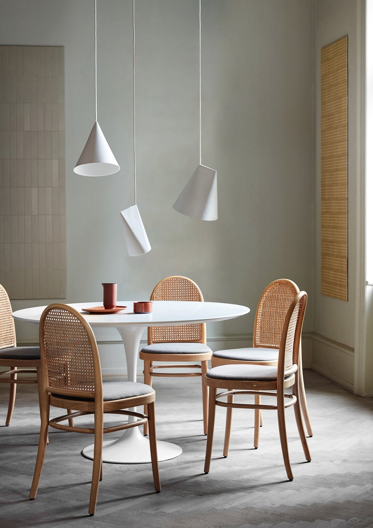 Ceramic Pendelleuchte – Schmal – MOEBE – Ansicht 11