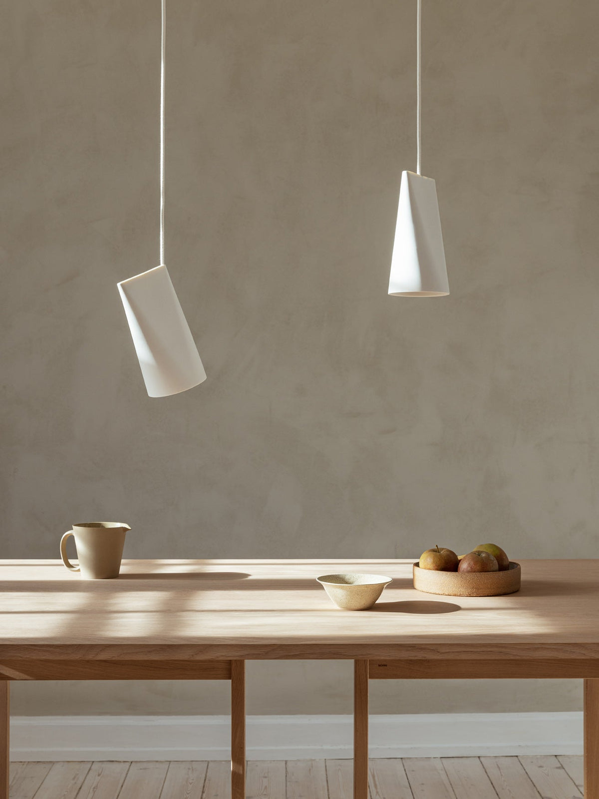 Ceramic Pendelleuchte – Schmal – MOEBE – Ansicht 26