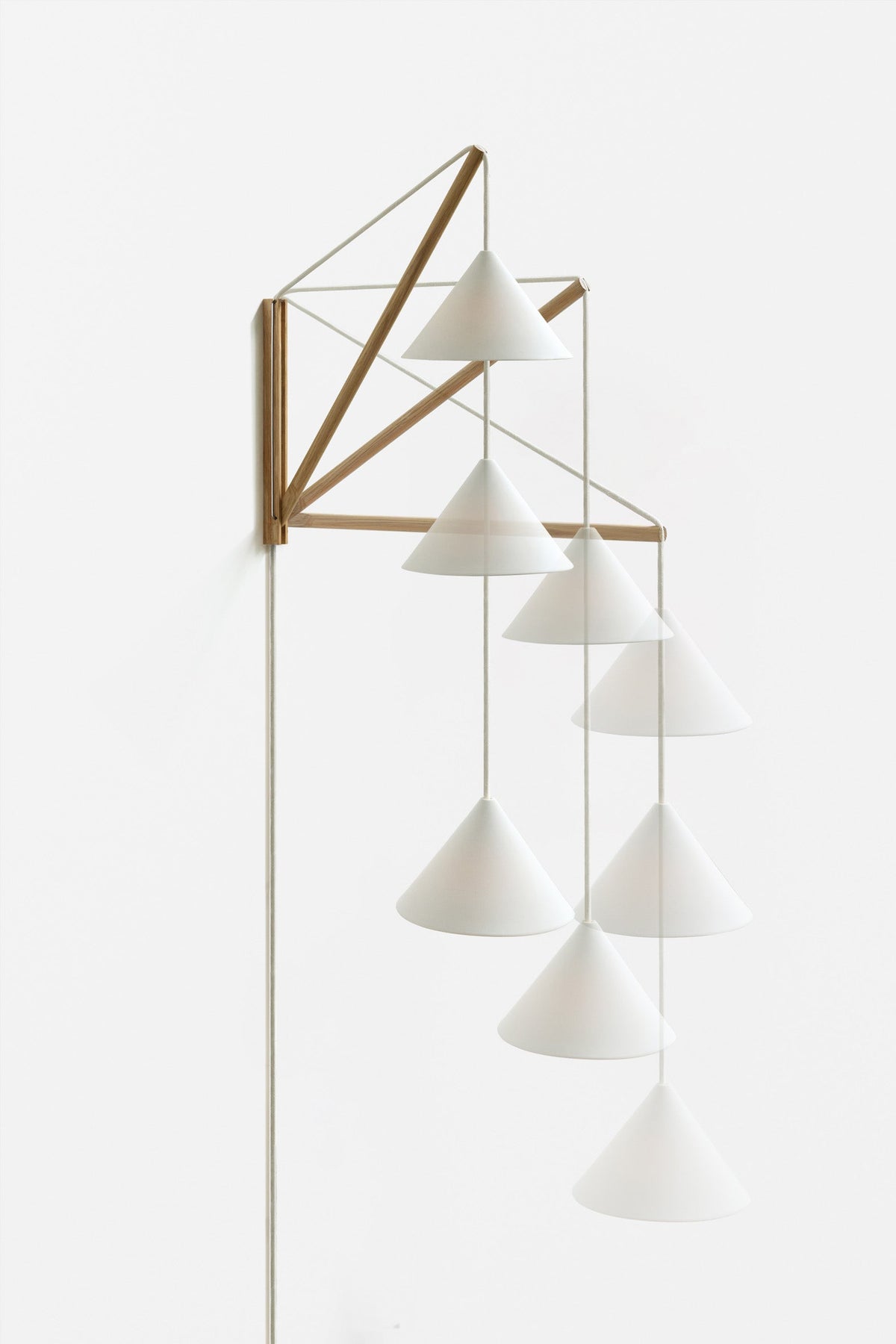Suspended Wandleuchte – MOEBE – Ansicht 5