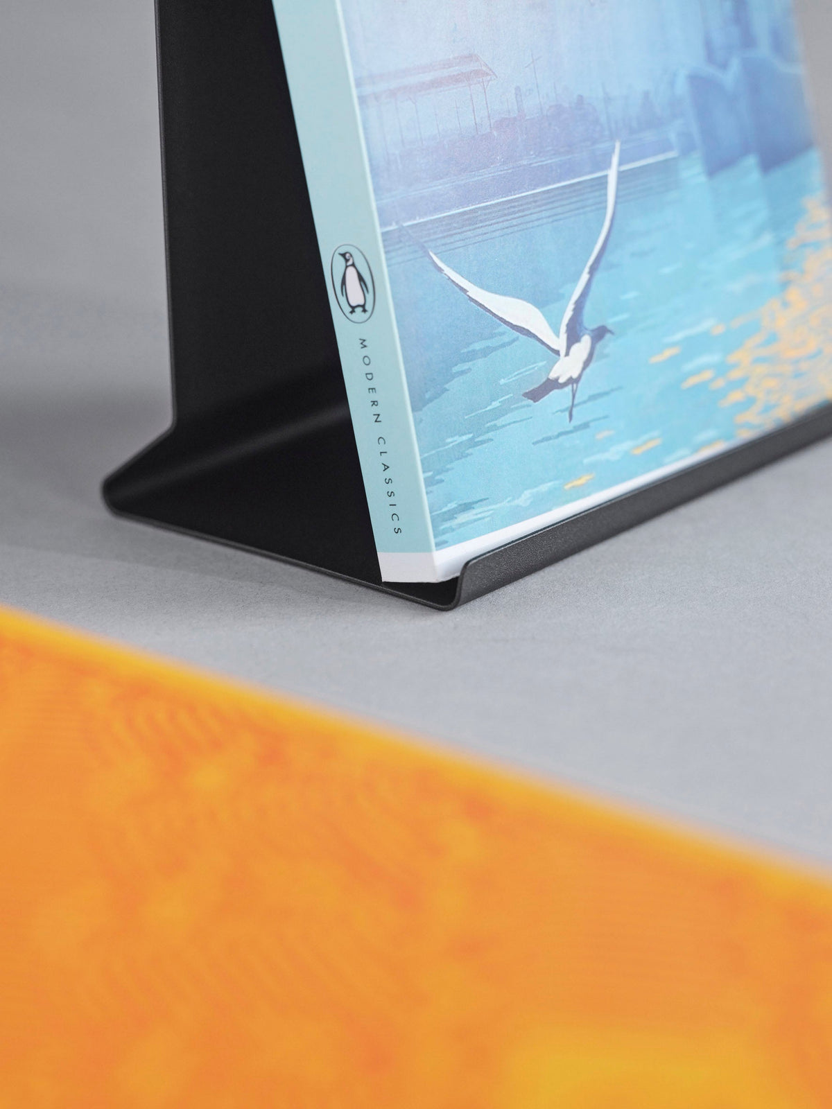 Penguin x Moebe Book Stand – view 35