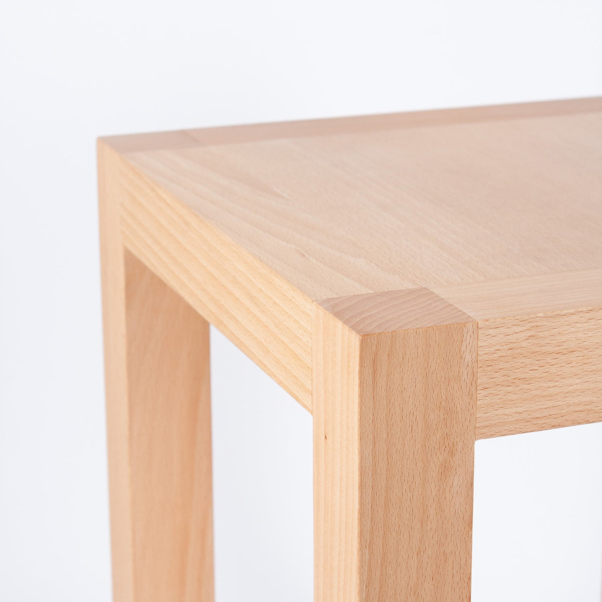 Banquet Stool – NIKO JUNE – view 5