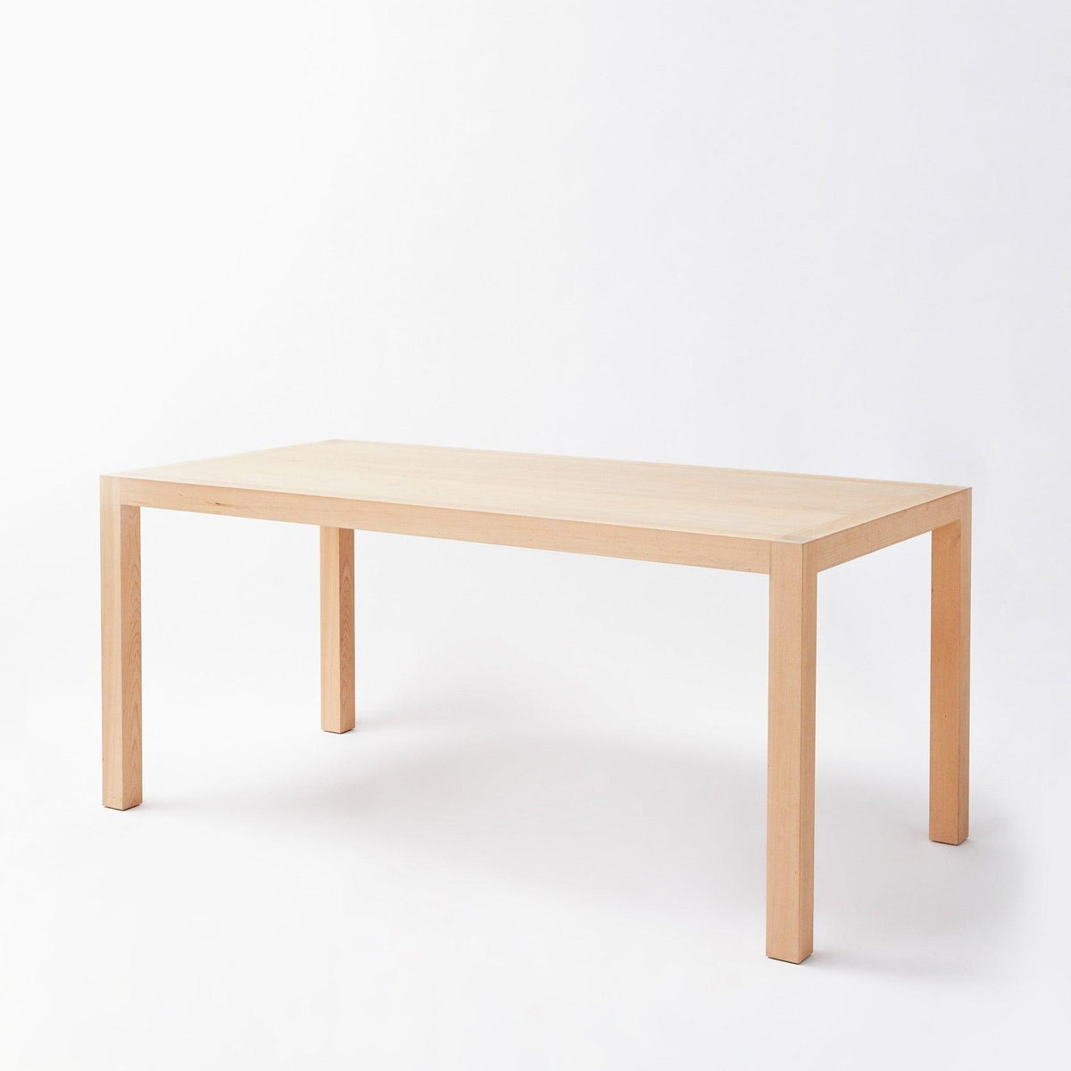Banquet Table – NIKO JUNE – view 9