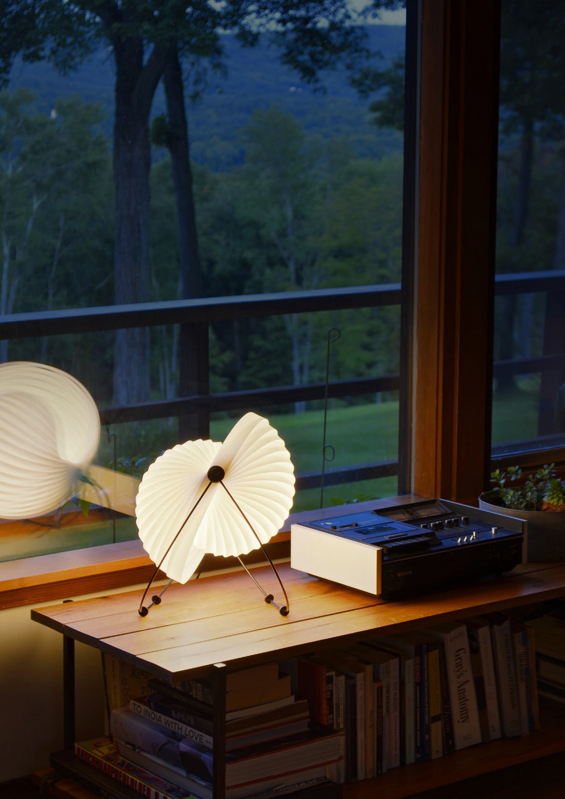 Eclipse Floor Lamp