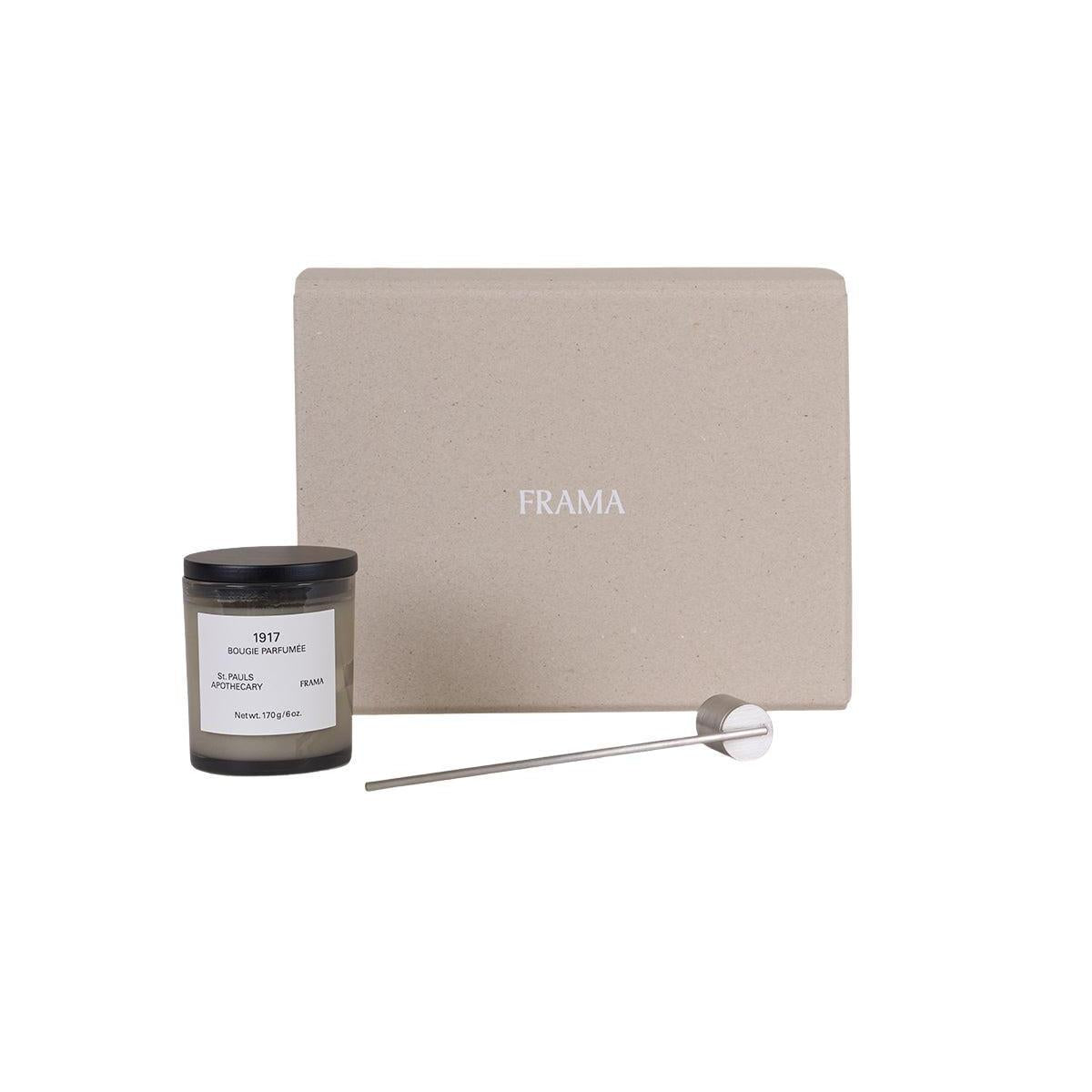 Gift Box: Scented Candle + Snuffer – 1917 – Frama