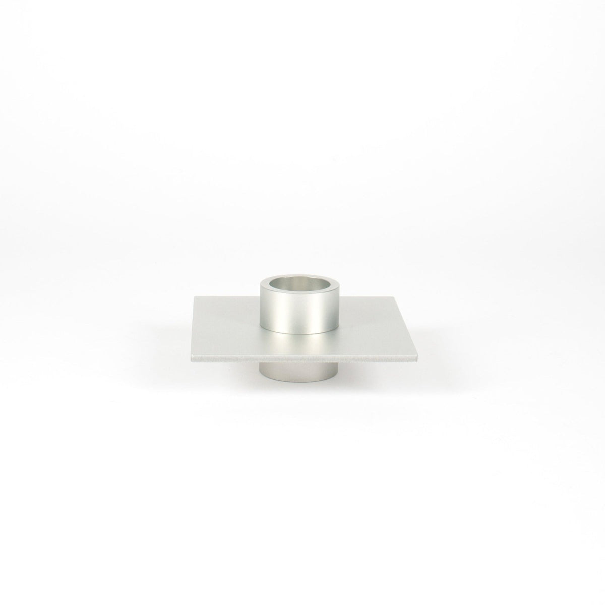 P - L 05 - Candle Holder - Kerzenständer - NIKO JUNE – view 3