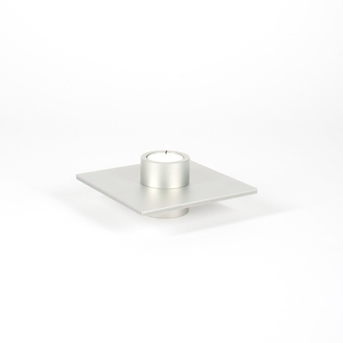 P - L 05 - Candle Holder - Kerzenständer - NIKO JUNE