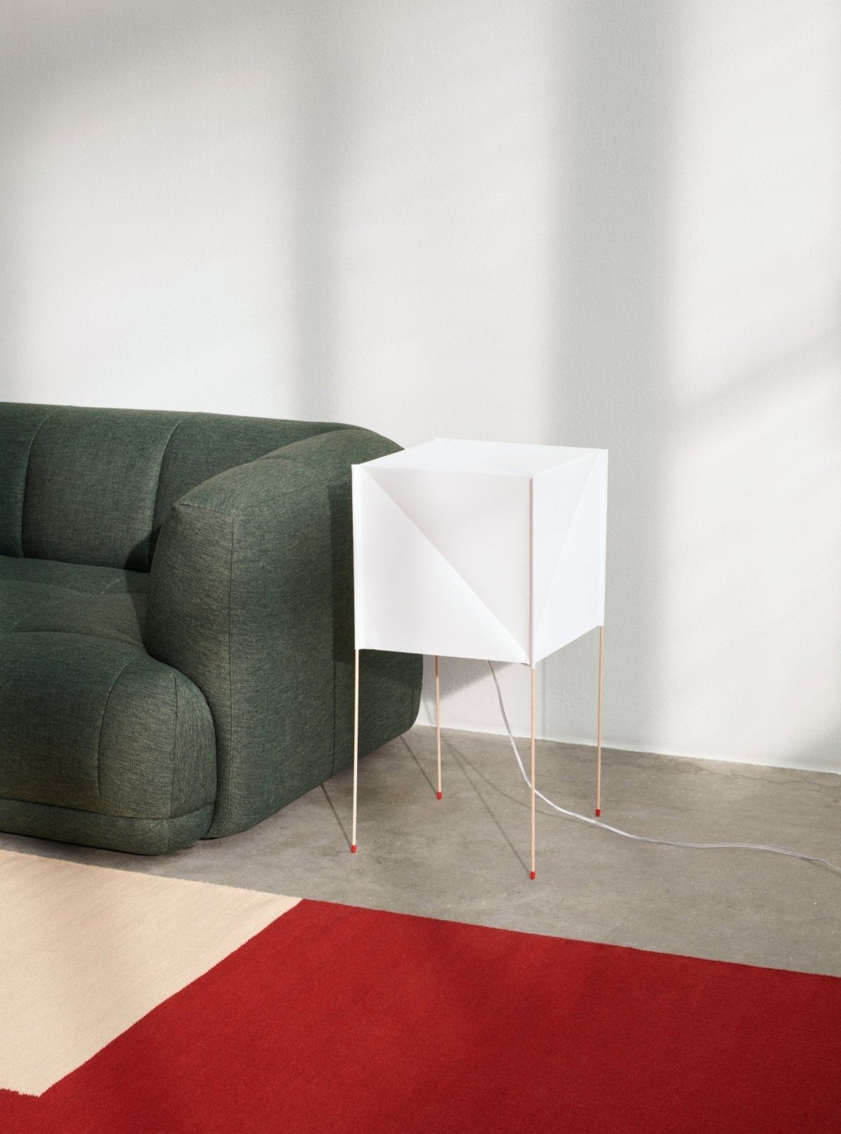 Paper Cube Floor Lamp - Stehlampe - HAY – view 4