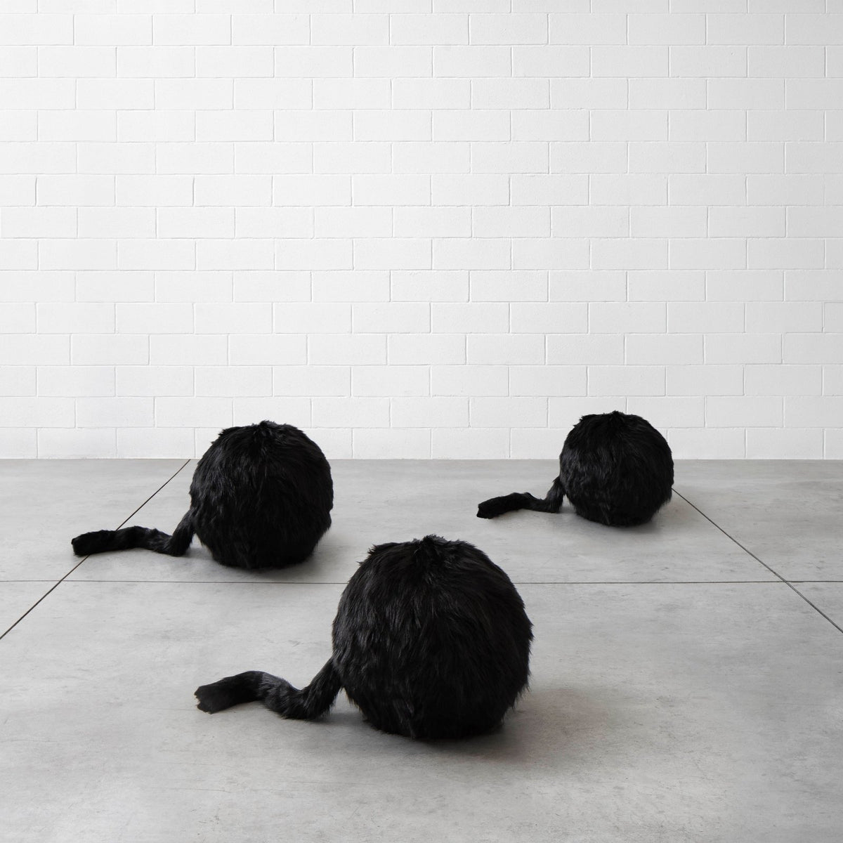 Ron Ron Pouf - White - Dekoration - Gufram