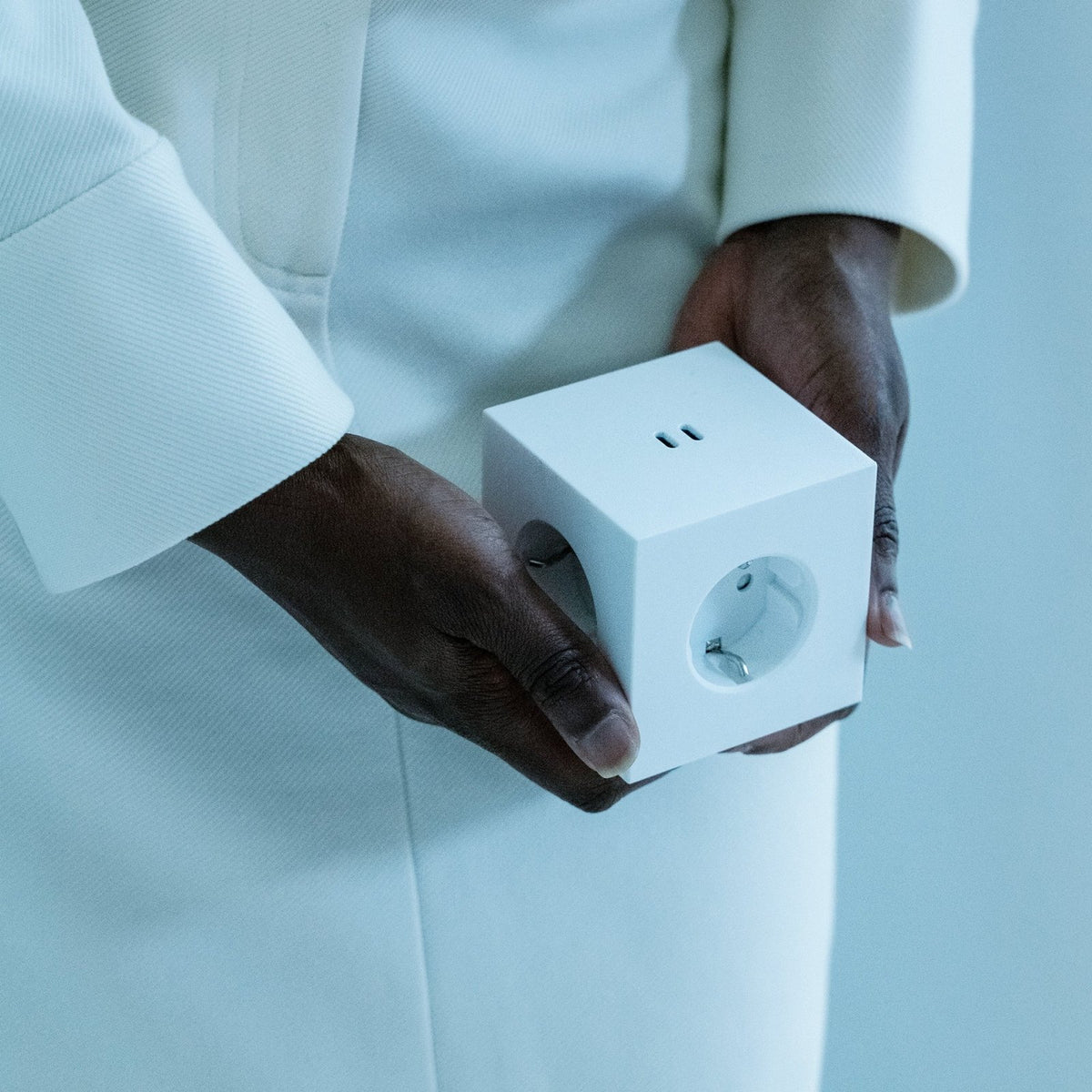 Square 2 USB C - Opal White - Dekoration - AVOLT – Ansicht 7