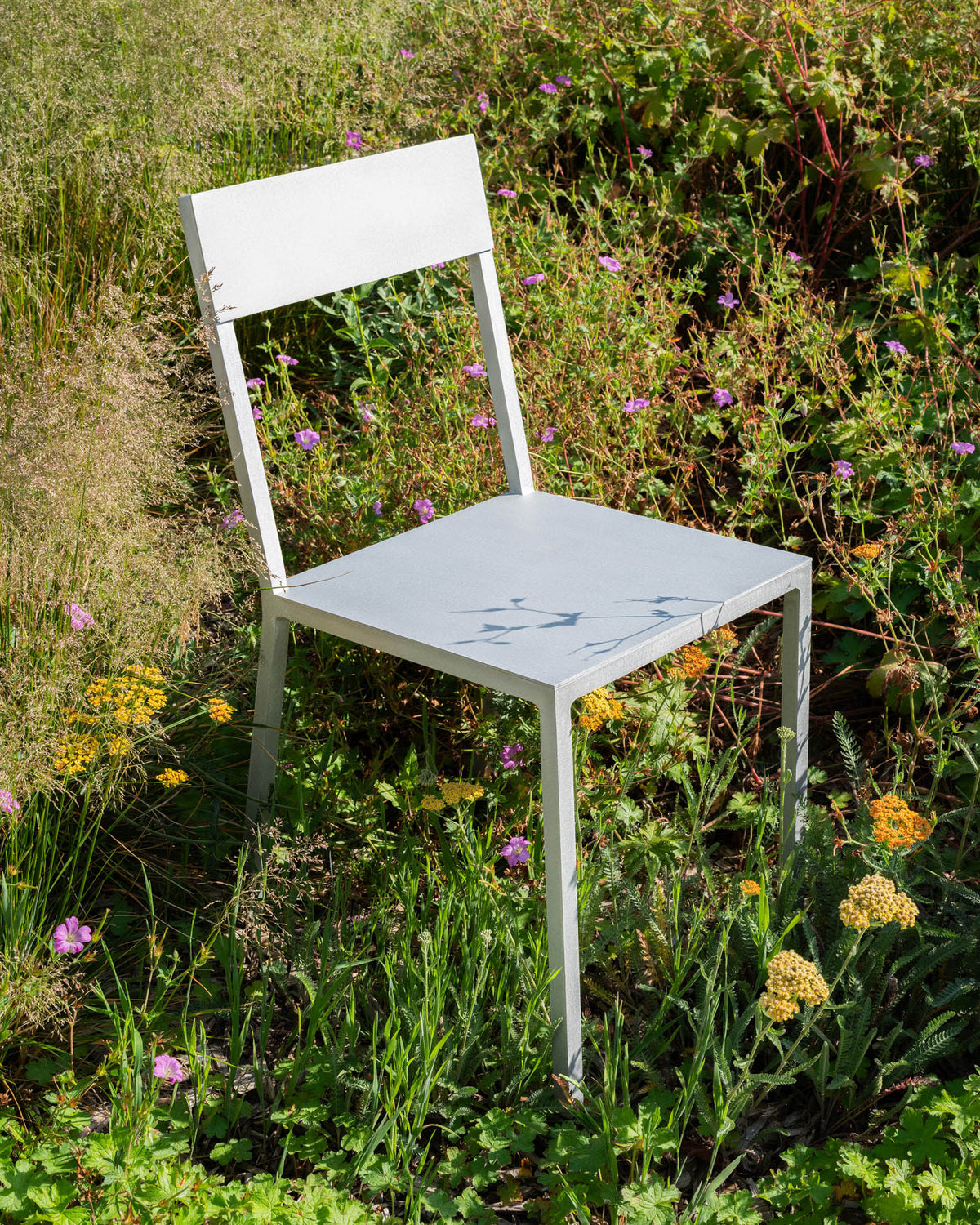 Alu Chair – Valerie Objects – view 4