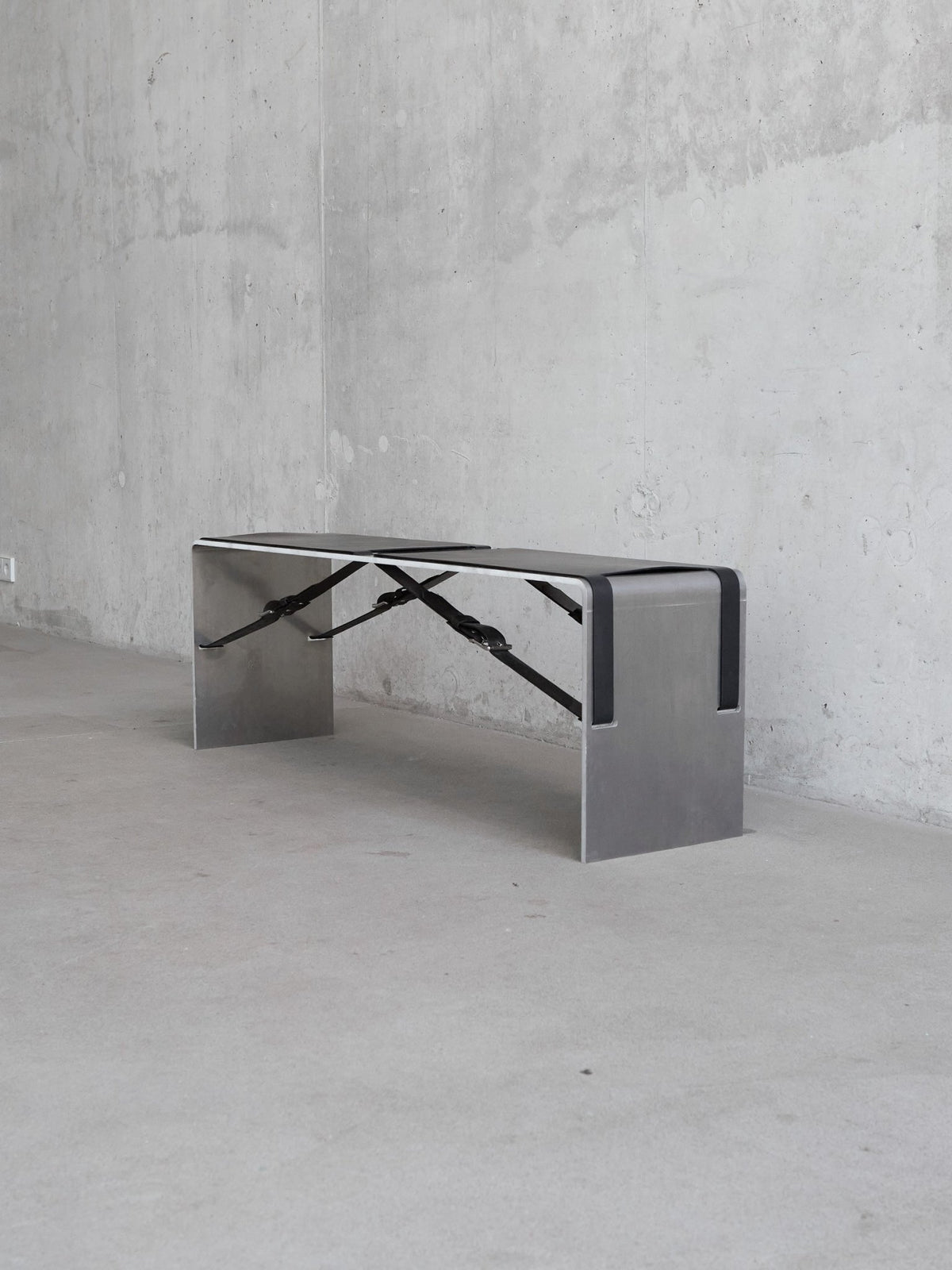 Dead Ringers Bench - Sitzbank - Söderberg – view 5