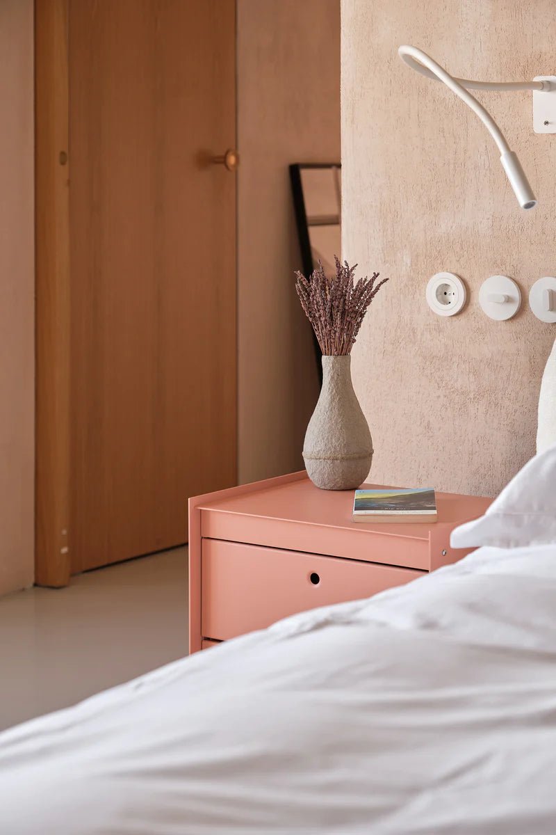Plié Bedside Table 2 Short Drawers - Regale & Aufbewahrung - UTIL – view 11