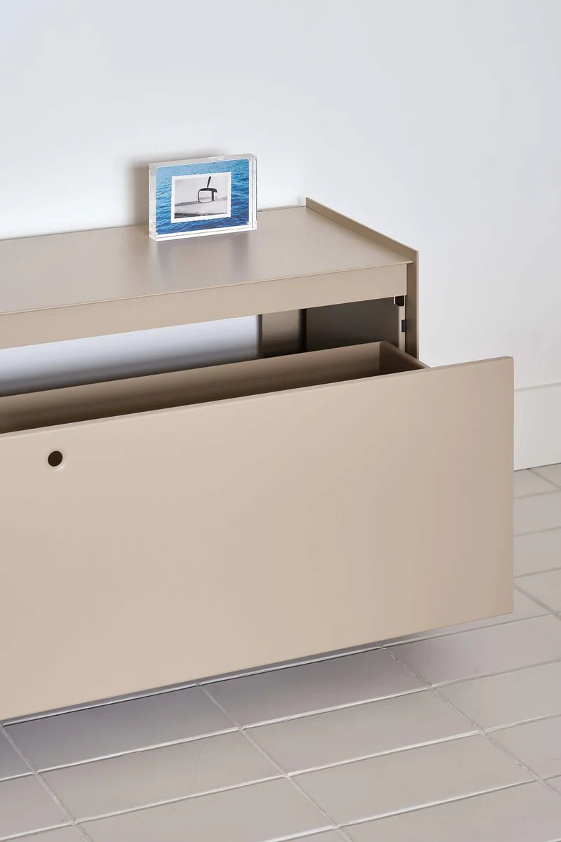 Plié Low Board 1 Tall Drawer - Regale & Aufbewahrung - UTIL – Ansicht 11