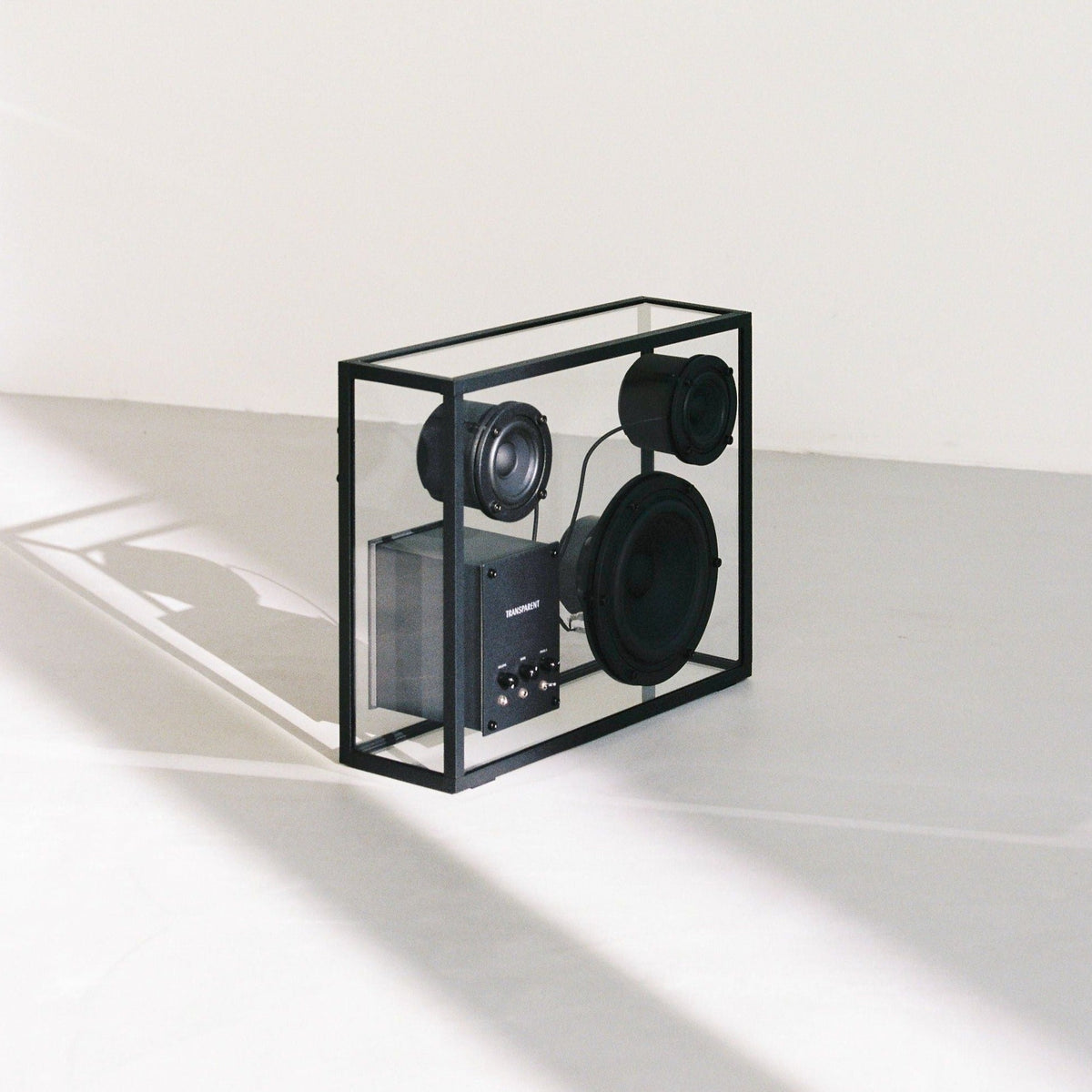 Transparent Speaker - Black - Lautsprecher - Transparent